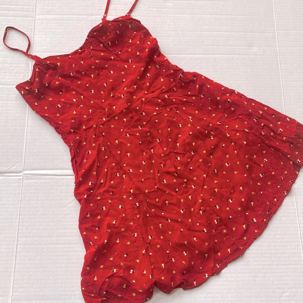 S Papaya sundress faux button detail elastic back red yellow adj straps EUC